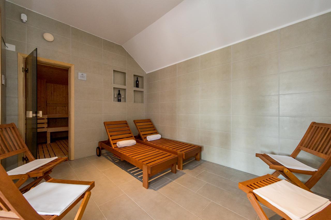 Pilvax Hotel Калоча Екстер'єр фото